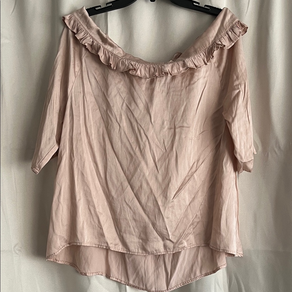 Never A Wallflower Blush Pink Ruffle Blouse Viscose Silk Spandex Small‎
